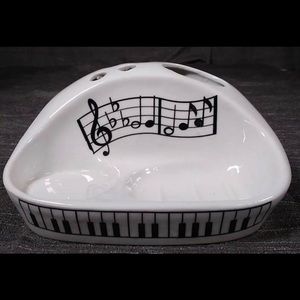 Toothbrush And Paste Holder Music Notes Piano Keys Ceramic Black White 7"
